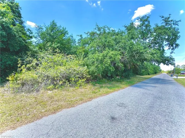 603 Palmetto Ave, Lehigh Acres Fl 33972