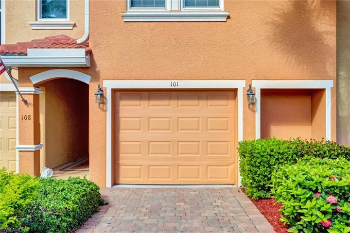 1750 Concordia Lake Cir 101, Cape Coral, Florida 33909