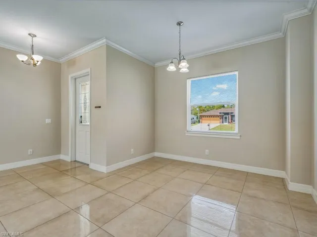 8414  Bahamas  RD, Fort Myers, FL 33967
