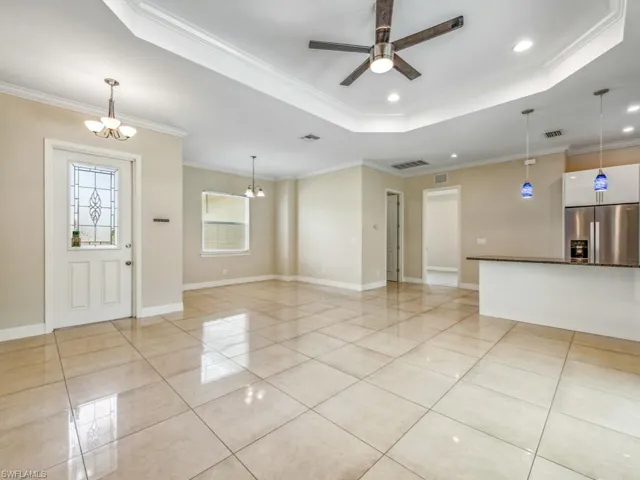 8414  Bahamas  RD, Fort Myers, FL 33967