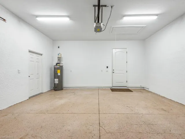 8414  Bahamas  RD, Fort Myers, FL 33967