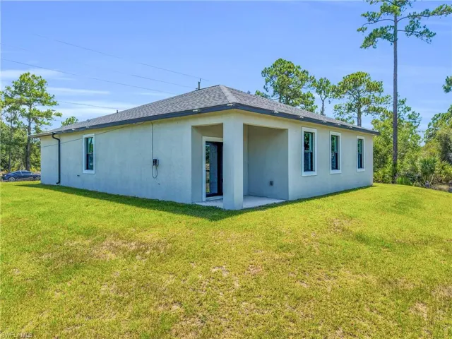 203 E 17th St, Lehigh Acres, Florida 33972