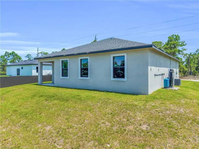 203 E 17th St, Lehigh Acres, Florida 33972