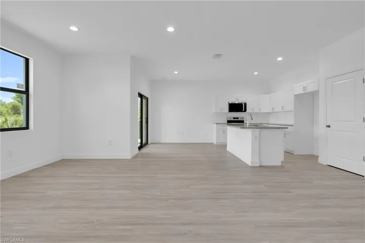 203 E 17th St, Lehigh Acres, Florida 33972