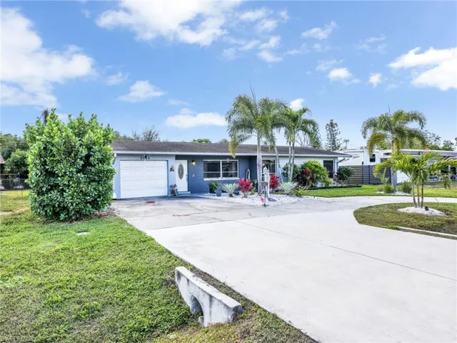 Large Circle Driveway