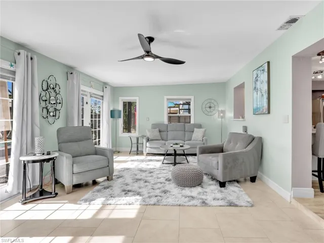 2142 Crystal Dr, Fort Myers, Florida 33907
