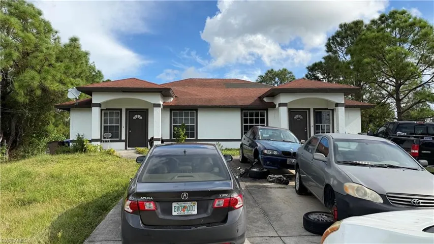 4524/4526 Leonard Blvd S, Lehigh Acres, Florida 33973