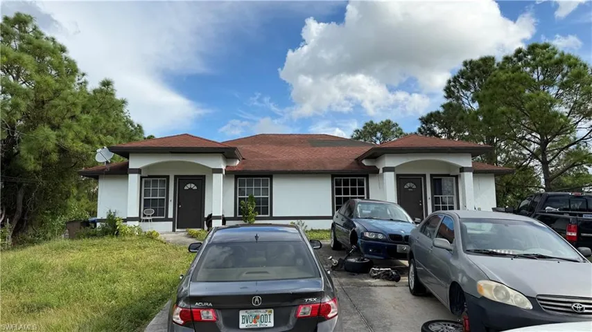 4524/4526 Leonard Blvd S, Lehigh Acres, Florida 33973