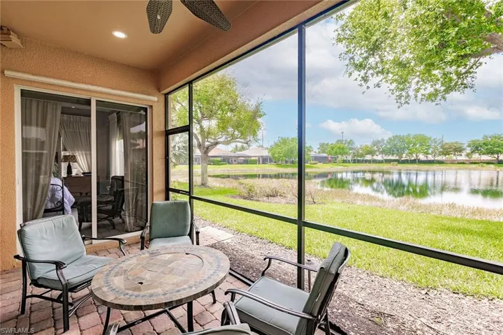 6105 Dogleg Dr, Naples, Florida 34113