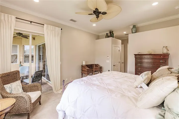 6105 Dogleg Dr, Naples, Florida 34113