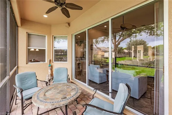 6105 Dogleg Dr, Naples, Florida 34113