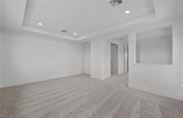 Tray ceiling