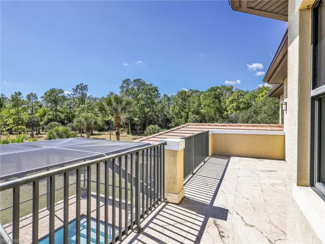 Balcony with views to the west.