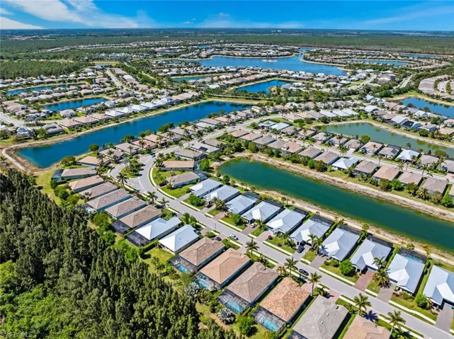 14559 Topsail Dr, Naples, Florida 34114