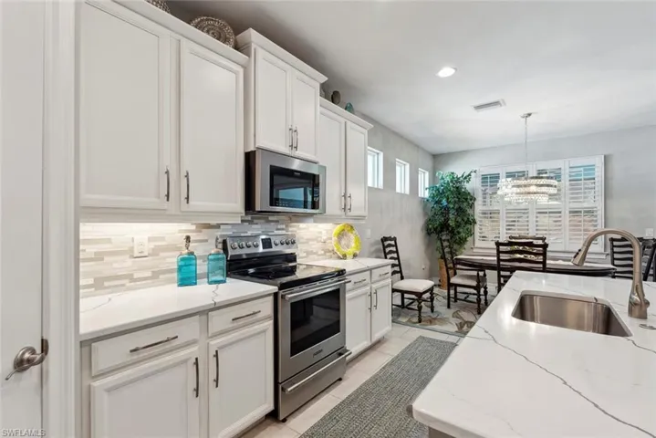 14559 Topsail Dr, Naples, Florida 34114