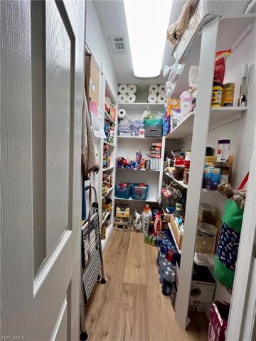 Walk-in Pantry