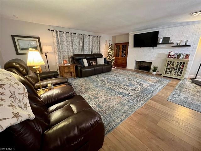 Great Room/Family Room Fireplace