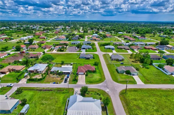 4119  11th W ST, Lehigh Acres, FL 33971