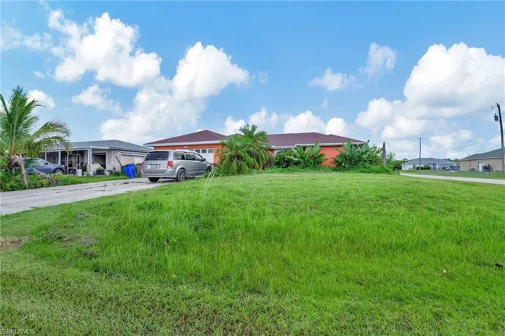 4119  11th W ST, Lehigh Acres, FL 33971