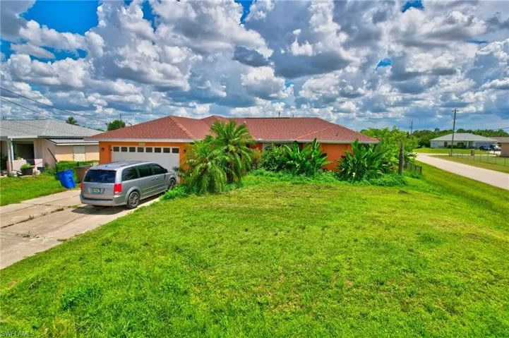 4119  11th W ST, Lehigh Acres, FL 33971