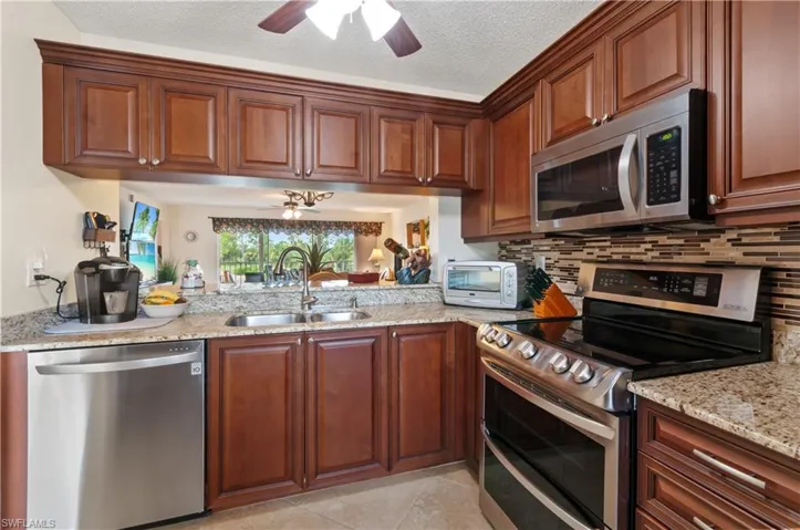 4580 Andover Way 205, Naples, Florida 34112