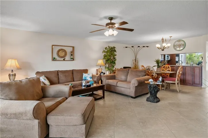 4580 Andover Way 205, Naples, Florida 34112