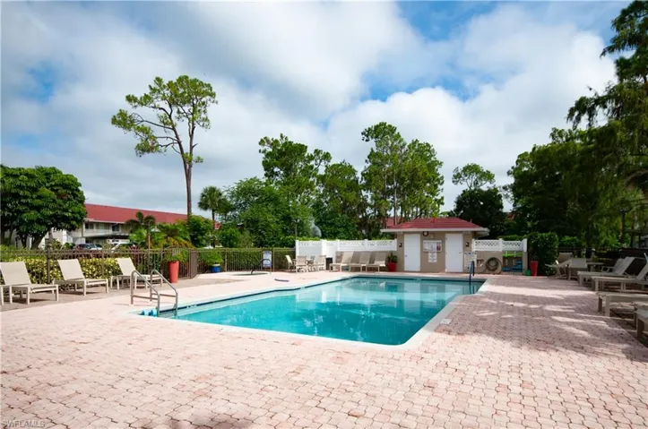 4580 Andover Way 205, Naples, Florida 34112