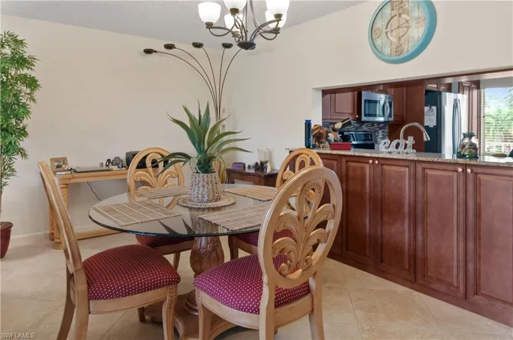 4580 Andover Way 205, Naples, Florida 34112