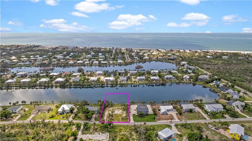 565 Lake Murex CIR, SANIBEL FL 33957