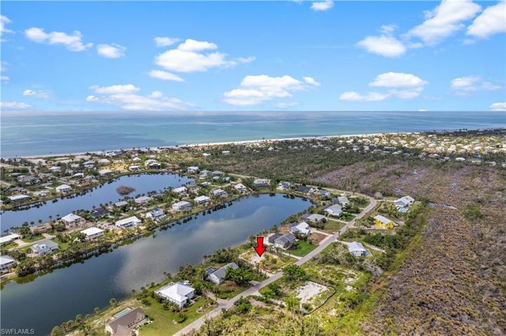 565 Lake Murex CIR, SANIBEL FL 33957