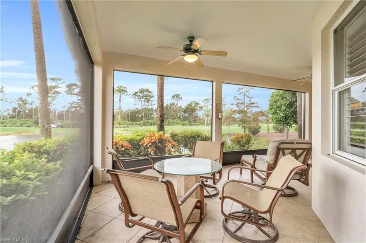 Sunroom with ceiling fan