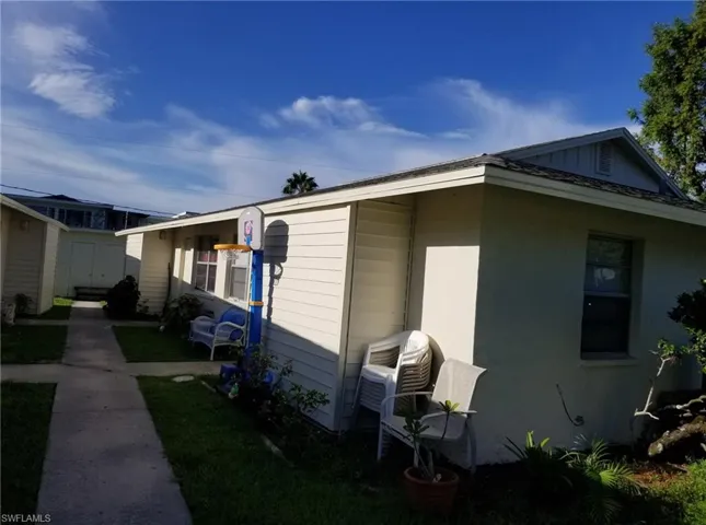 View of side of property