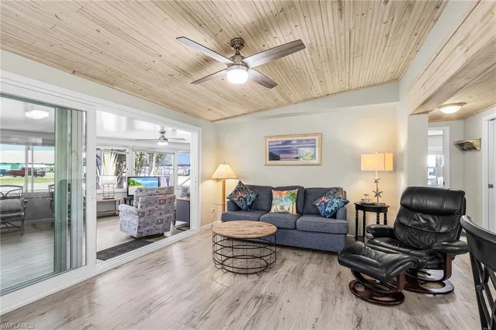 3954 Dewberry Ln, St. James City, Florida 33956