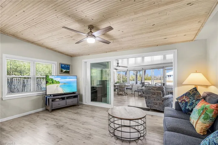 3954 Dewberry Ln, St. James City, Florida 33956