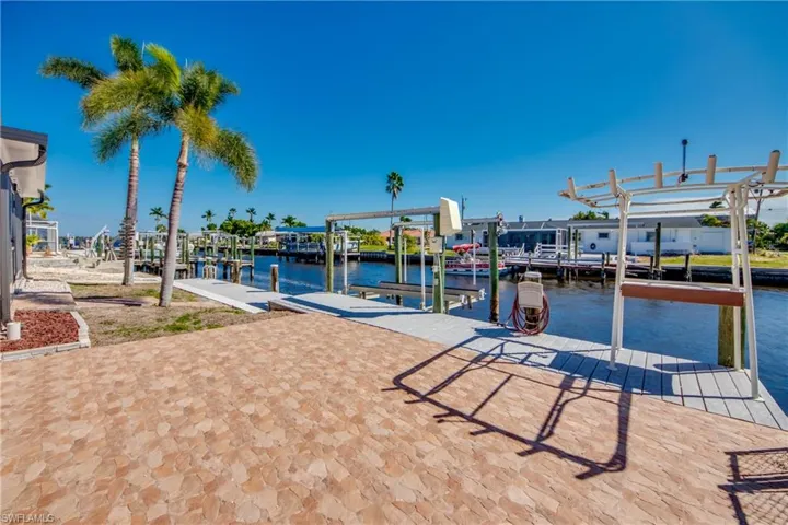 2849  Cheryl  ST, Matlacha, FL 33993