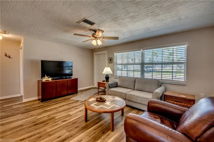 2849  Cheryl  ST, Matlacha, FL 33993