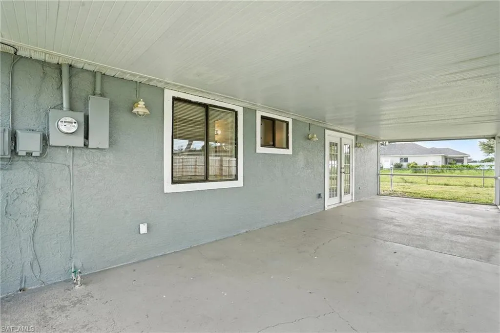 1222 14th PL, Cape Coral, FL 33909,2025000068