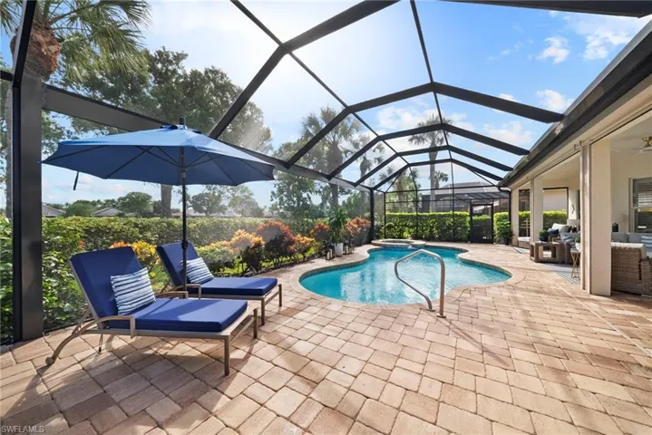 8722 Mustang Island Cir, Naples, Florida 34113