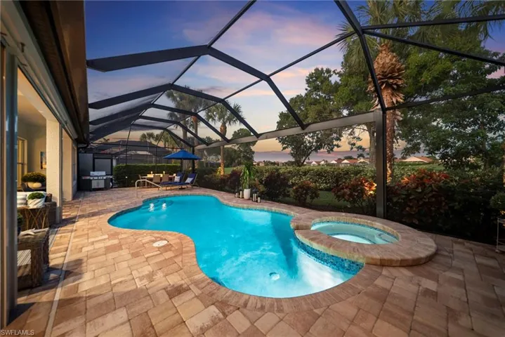 8722 Mustang Island Cir, Naples, Florida 34113