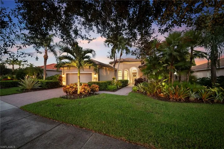 8722 Mustang Island Cir, Naples, Florida 34113