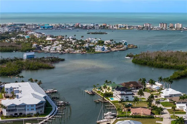18054 San Carlos Blvd 159, Fort Myers Beach, Florida 33931