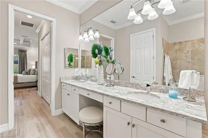 17000 Galway Run, Bonita Springs, Florida 34135