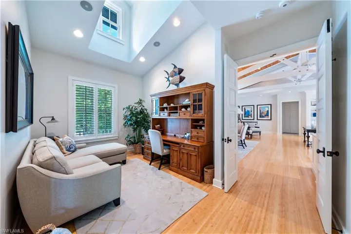 491 17th Ave S, Naples, Florida 34102
