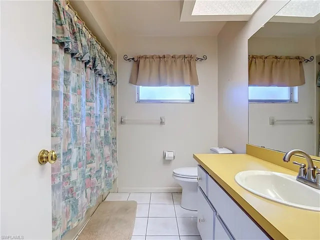 1909 16th St, Cape Coral, Florida 33990