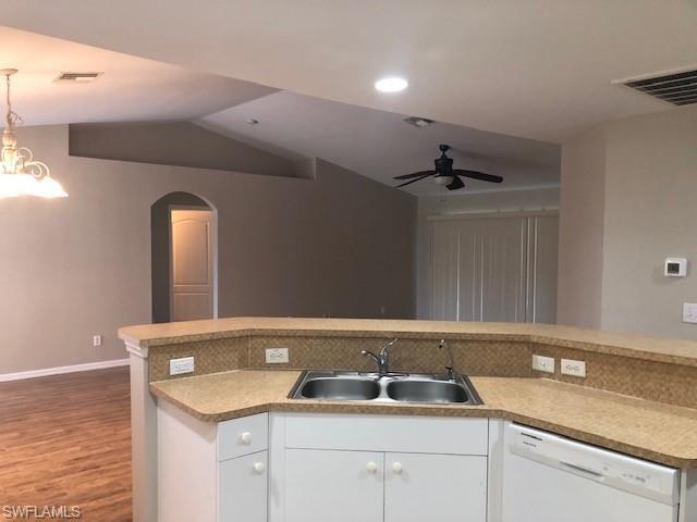 1021 NW 14th ST, CAPE CORAL FL 33993