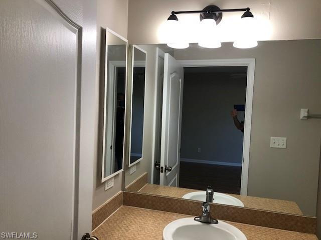 1021 NW 14th ST, CAPE CORAL FL 33993