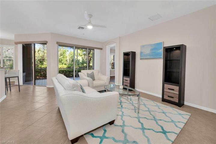 12850  Carrington  CIR, Naples, FL 34105