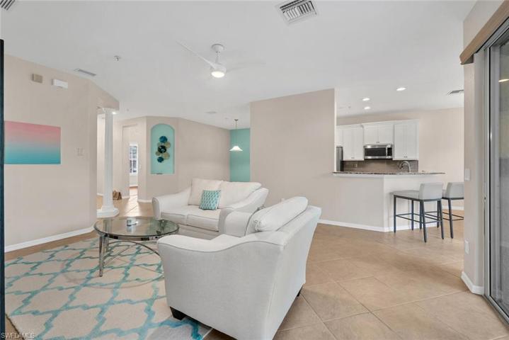 12850  Carrington  CIR, Naples, FL 34105