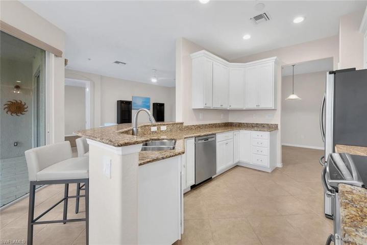 12850  Carrington  CIR, Naples, FL 34105