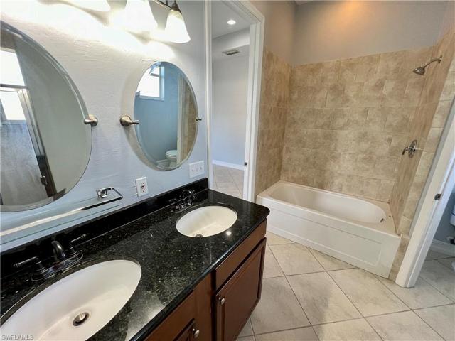 4404  5th W ST, LEHIGH ACRES, FL 33971